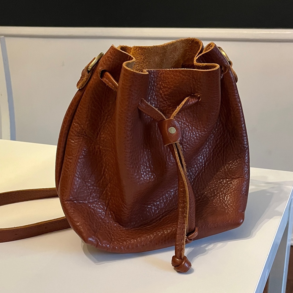Portland leather Sedona bucket Bag